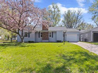 417 N Prairie St, Rockton, IL 61072