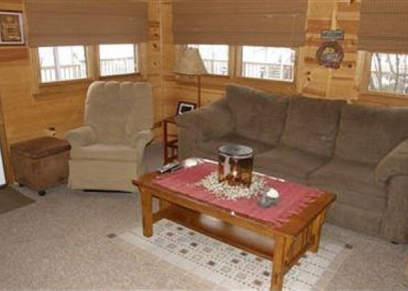 3rd image of 7745 Arrowwood Ct