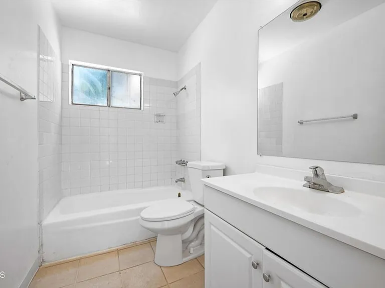 13040 Dronfield Ave #3 — Photo 9