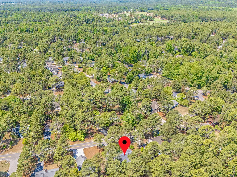 1355 Longleaf Dr E — Photo 18