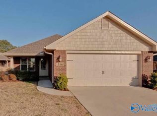 316 Saddlegate Dr, Huntsville, AL 35806