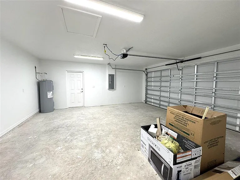 1017 Carnegie Dr — Photo 23