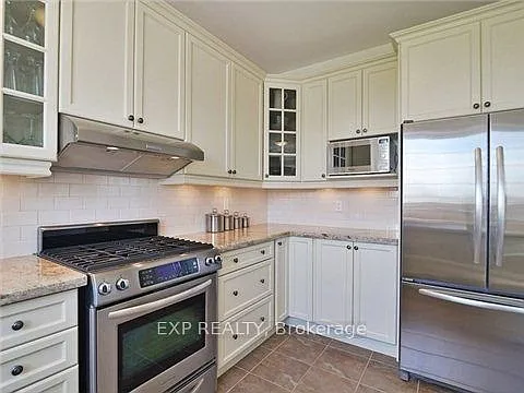 13 Tucciarone Ct — Photo 9