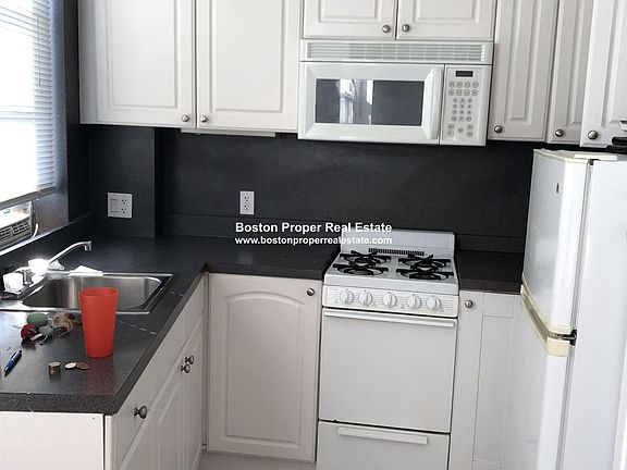 151 Park Dr. #36 Boston - Fenway Unit Photo 1 (1)