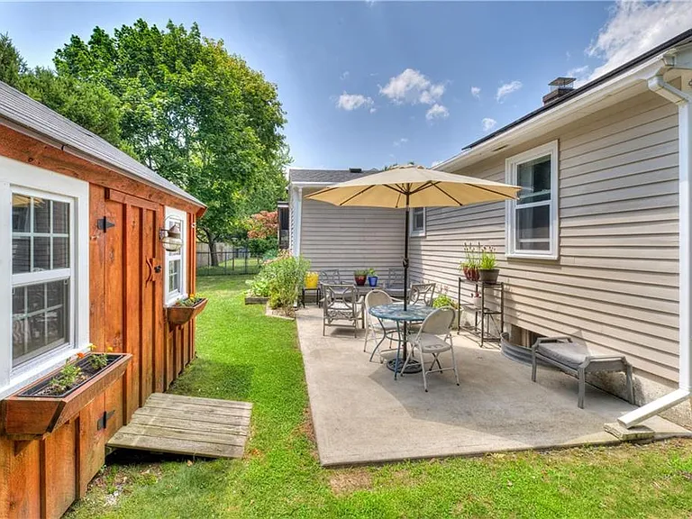 15 Whipple Ave — Photo 31