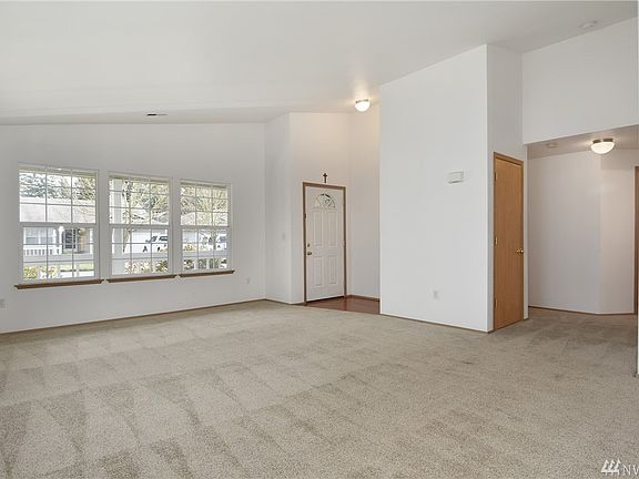5th image of 19408 46th Ave NE