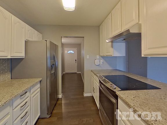 4th image of 6026 Lakecrest Dr