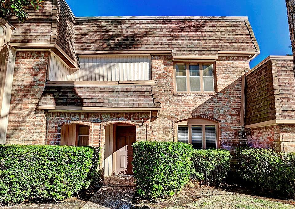 1st image of 2510 Hampshire Ln