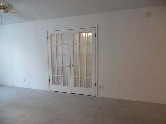 5th image of 2419 Cambridge St