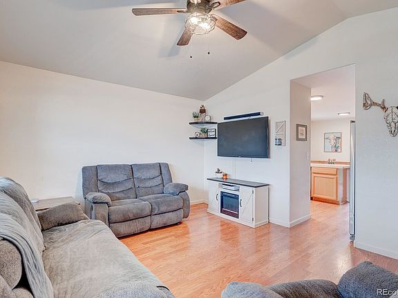 5th image of 2607 Park View Dr