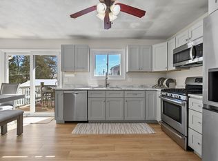 1106 Tacoma St, New Bedford, MA 02745