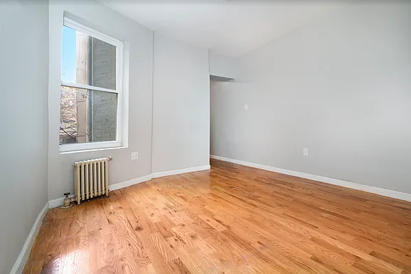 Rented by REAL New York | media 9