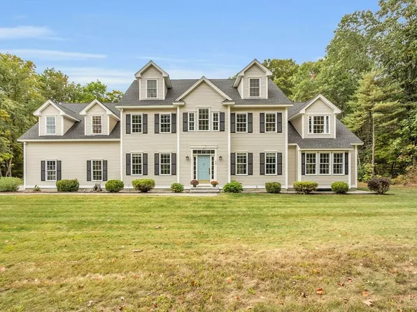 56 Houghton Farm Ln, Bolton, MA 01740