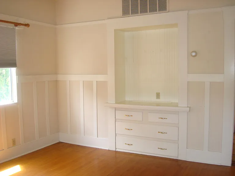 2220 Rosecrans St — Photo 21