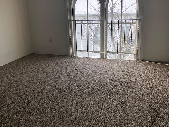 3rd image of 7 Park St APT 5