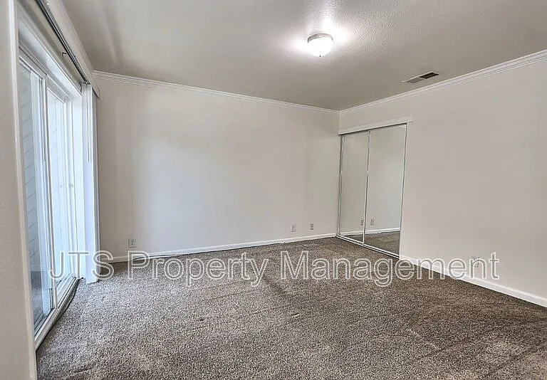 2515 Merrychase Dr #S — Photo 24