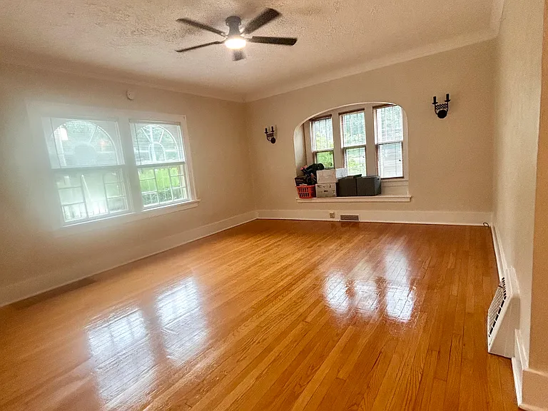 2503 W Main St #1 — Photo 4