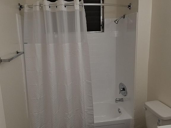 3rd image of 18402 Malden St #19