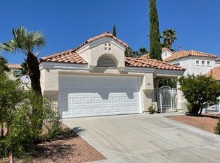 1833 Glenwillow Dr, Las Vegas, NV 89117