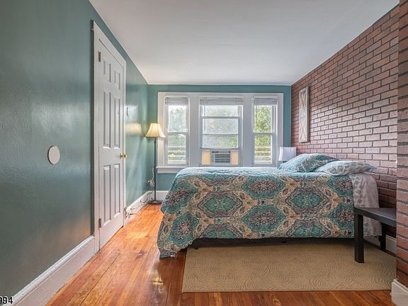 5th image of 509 Park Ave