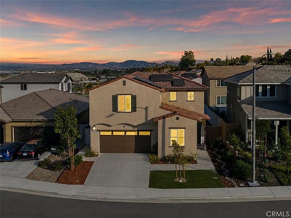 3rd image of 385 Cachuma Ct
