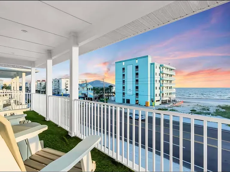 14133 Gulf Blvd — Photo 22