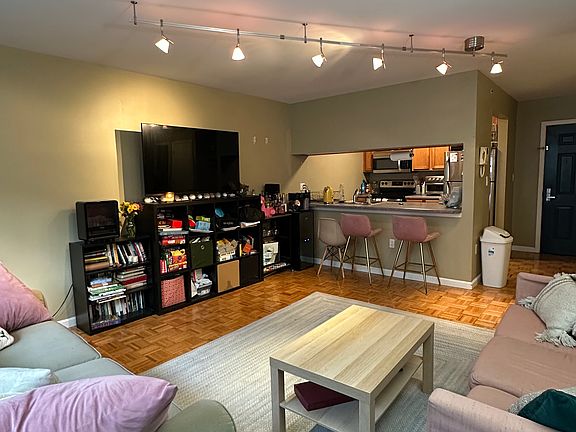 2nd image of 342 Westchester Ave APT 24E