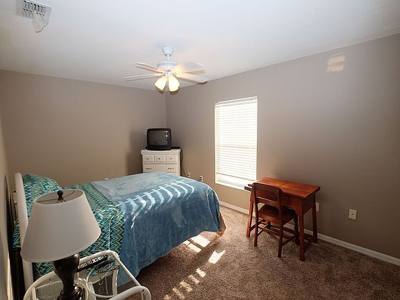 3rd image of 6858 Ashbury Dr