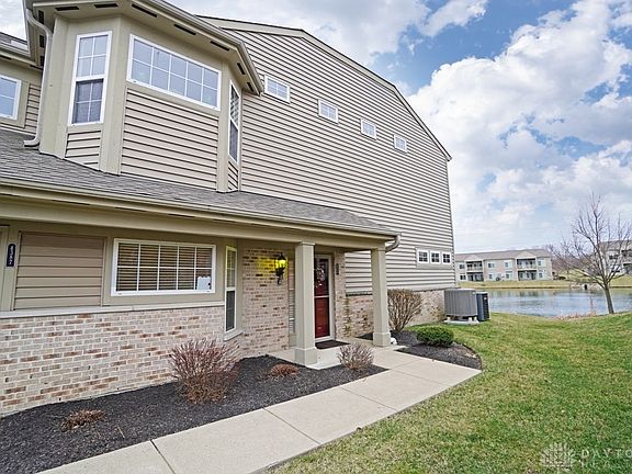 2nd image of 4389 English Oak Ct