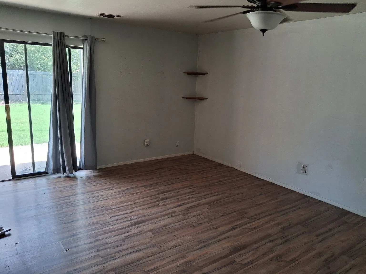 3 bed, 1325 sqft, $1,090 — Photo 4