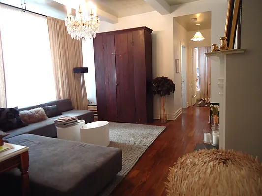 Rented by Corcoran | media 18