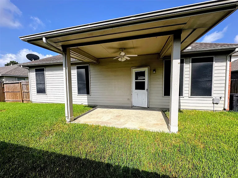 7722 Prairie Fire Ln — Photo 33