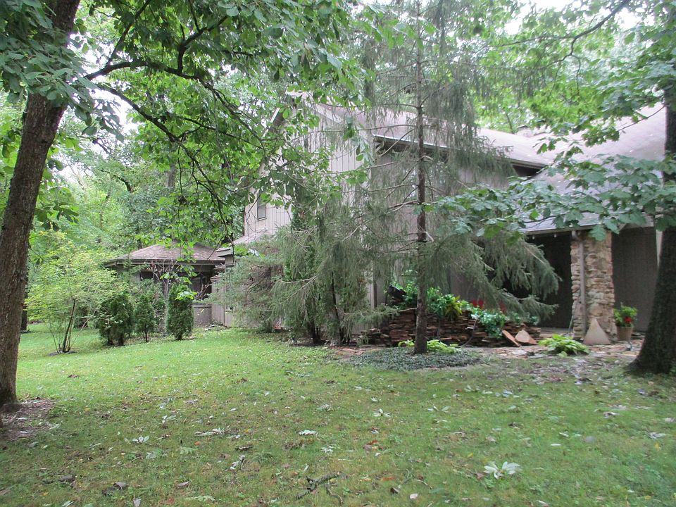 1st image of 1800 W Pineview Dr