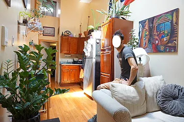 Rented by Rennit Inc.