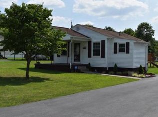 1009 Pearl St, Elizabethton, TN 37643