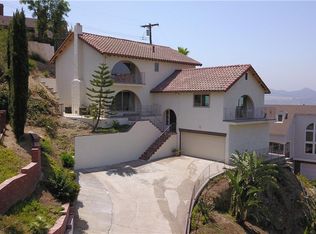 1250 Paseo Redondo, Burbank, CA 91501
