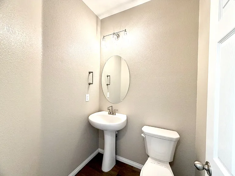 5039 Tranquil View St — Photo 19