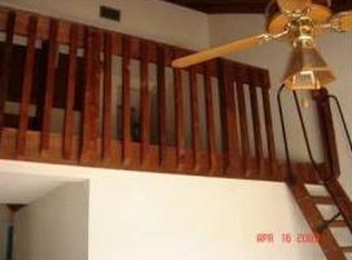 9031 Crescent Dr, Miramar, FL 33025
