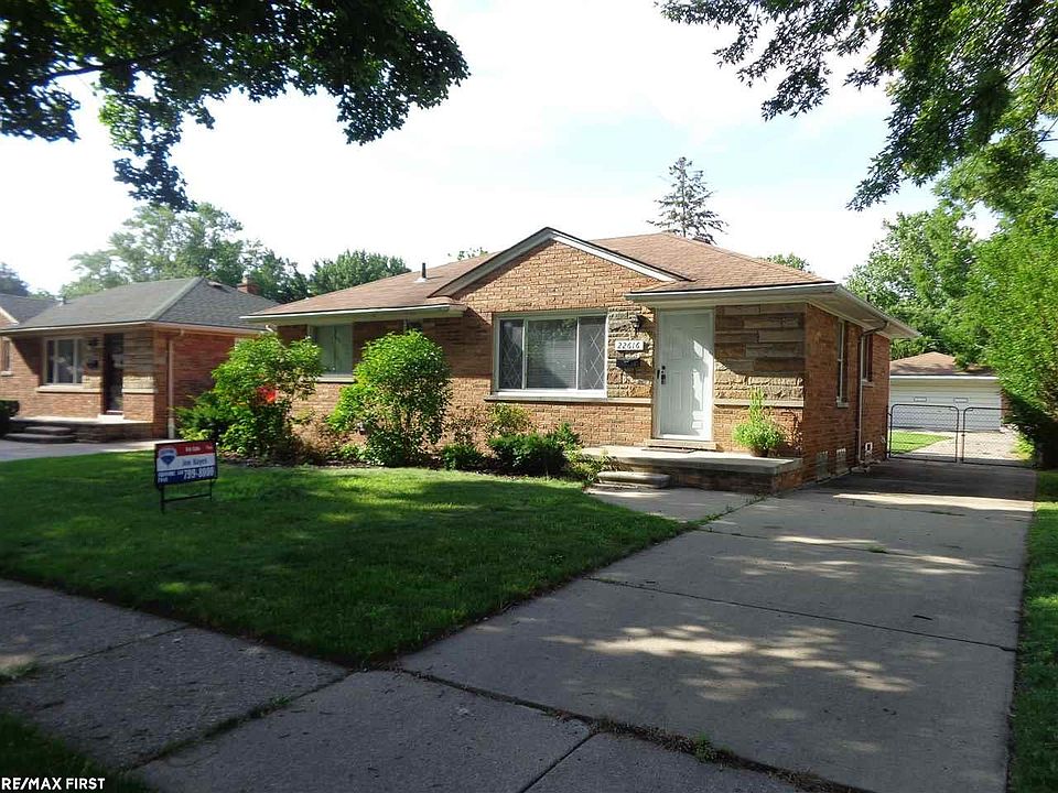 1st image of 22616 Oconnor St