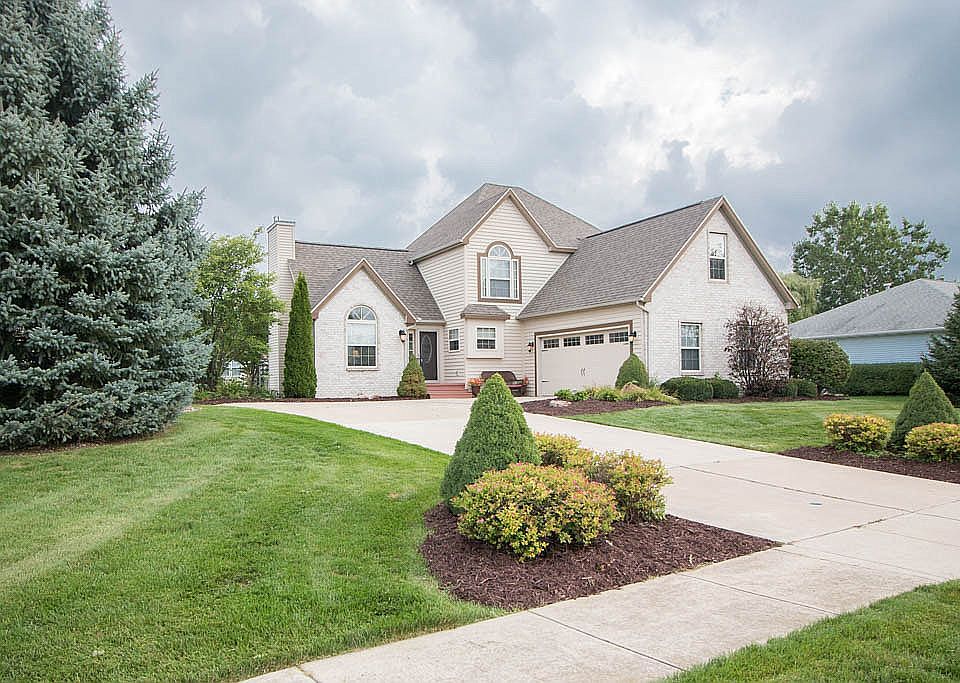 1st image of 801 Charrington Ct