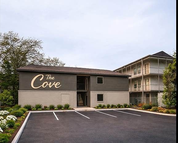 1st image of 124 Cedarcrest Cir #1