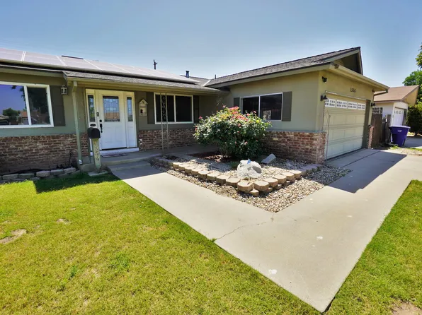 1556 N Lemoore Avenue, Lemoore, CA 93245