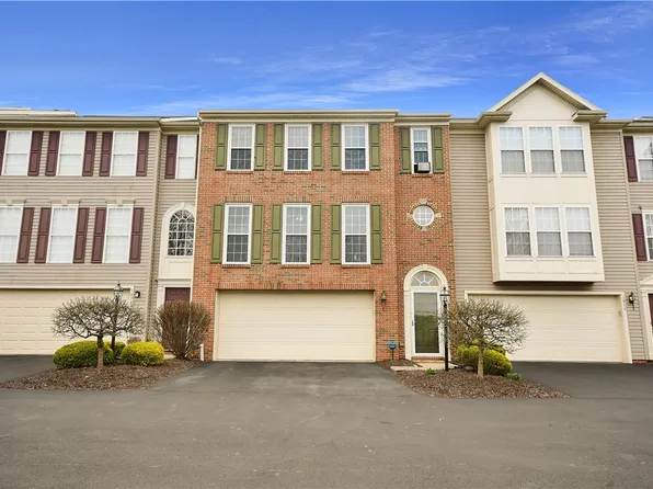 1075 Royal Dr N, Canonsburg, PA 15317