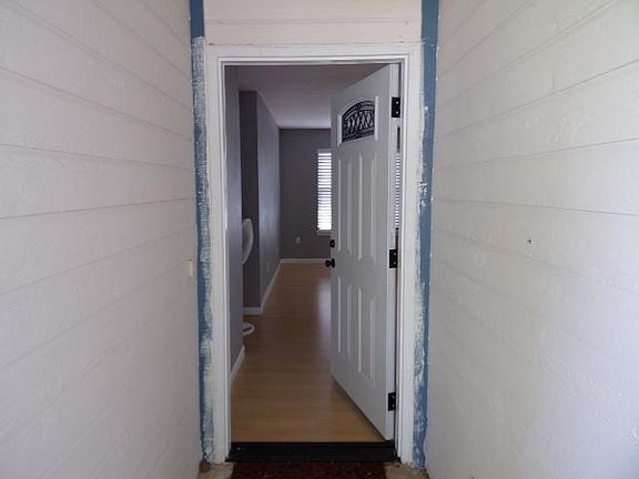 4th image of 546 Sandpiper Dr