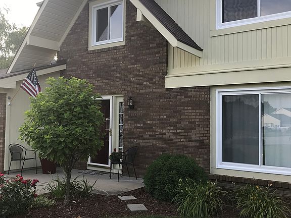 4th image of 9334 Woodchime Ct