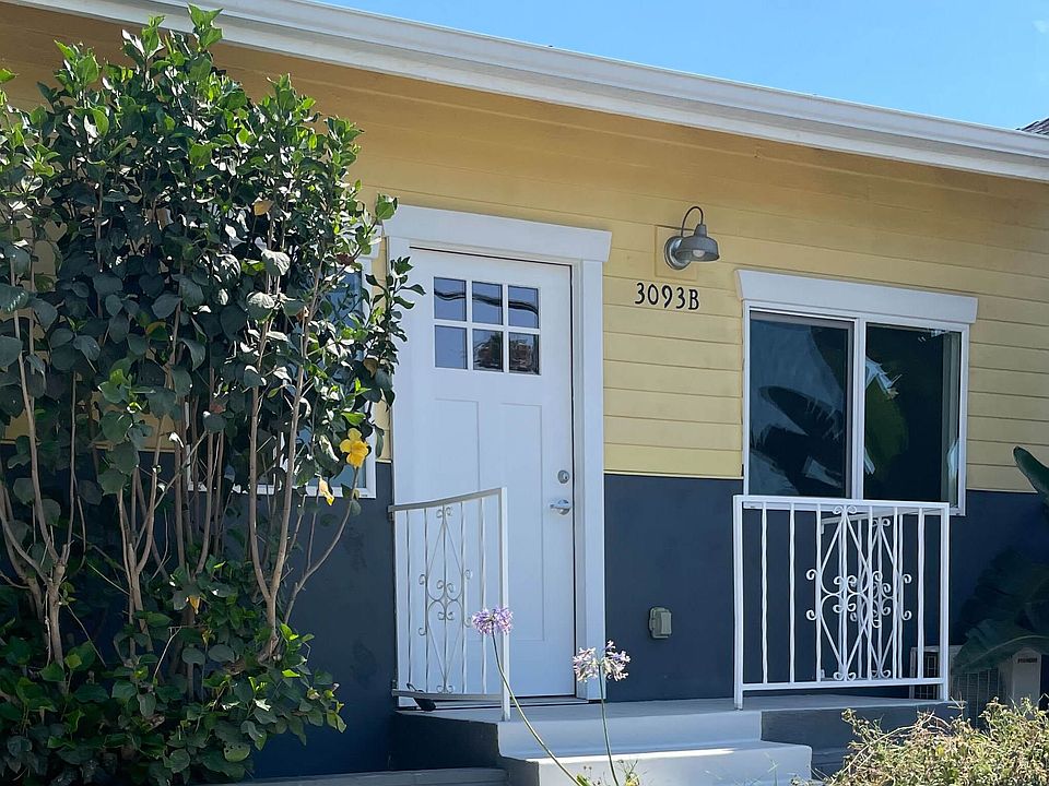 Exterior: Entrance