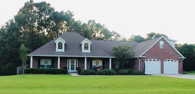 1st image of 82 Bay Meadows Dr