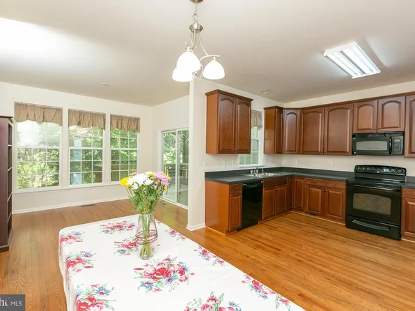 39 Swearingen Way, Shepherdstown, WV 25443