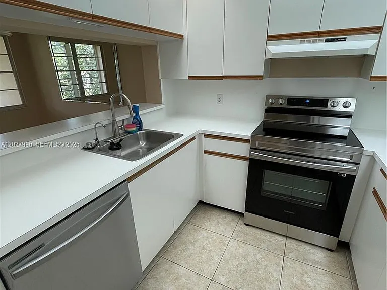 12800 SW 7th Ct #304G — Photo 6