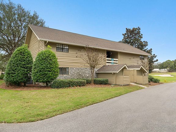 3rd image of 128 Sandpiper Bay Unit 1B